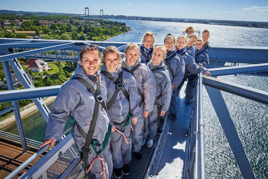 Tag på teambuilding med dine kollegere og oplev Lillebælt fra toppen 